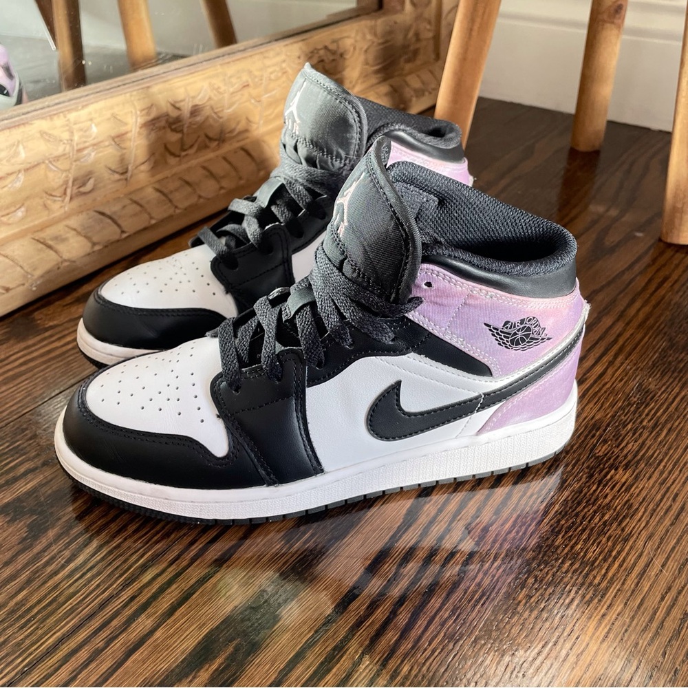 Nike Air Jordan 1 Mid SE ‘Zen Master’